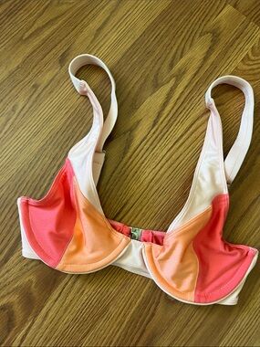 Fae swim top (size small)